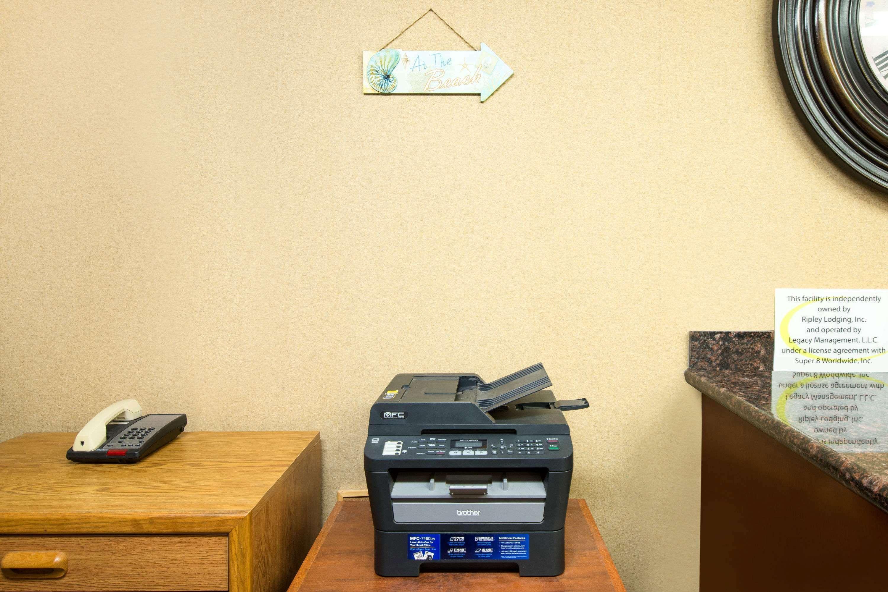 Super 8 By Wyndham Ripley Hotel Eksteriør billede