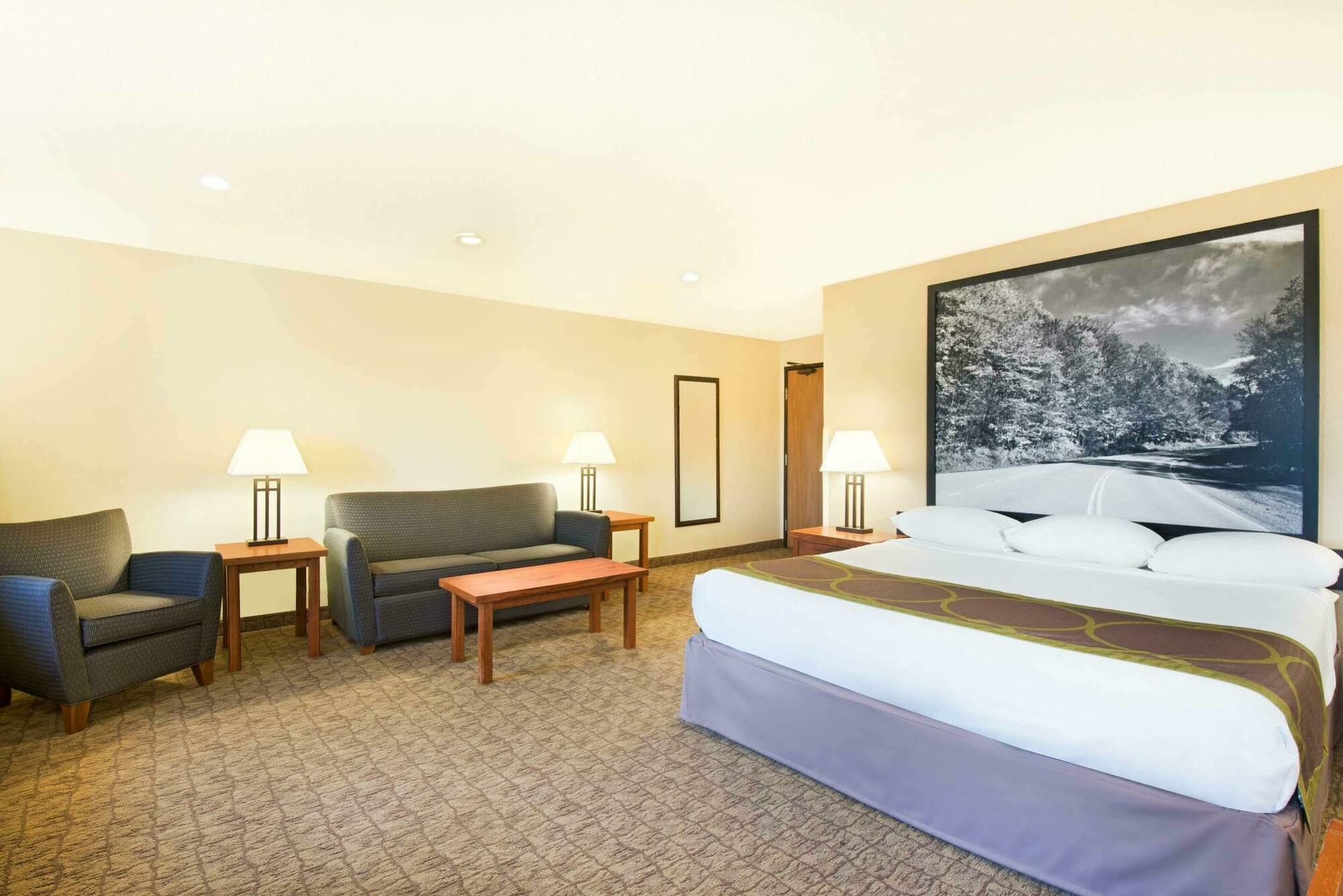 Super 8 By Wyndham Ripley Hotel Eksteriør billede